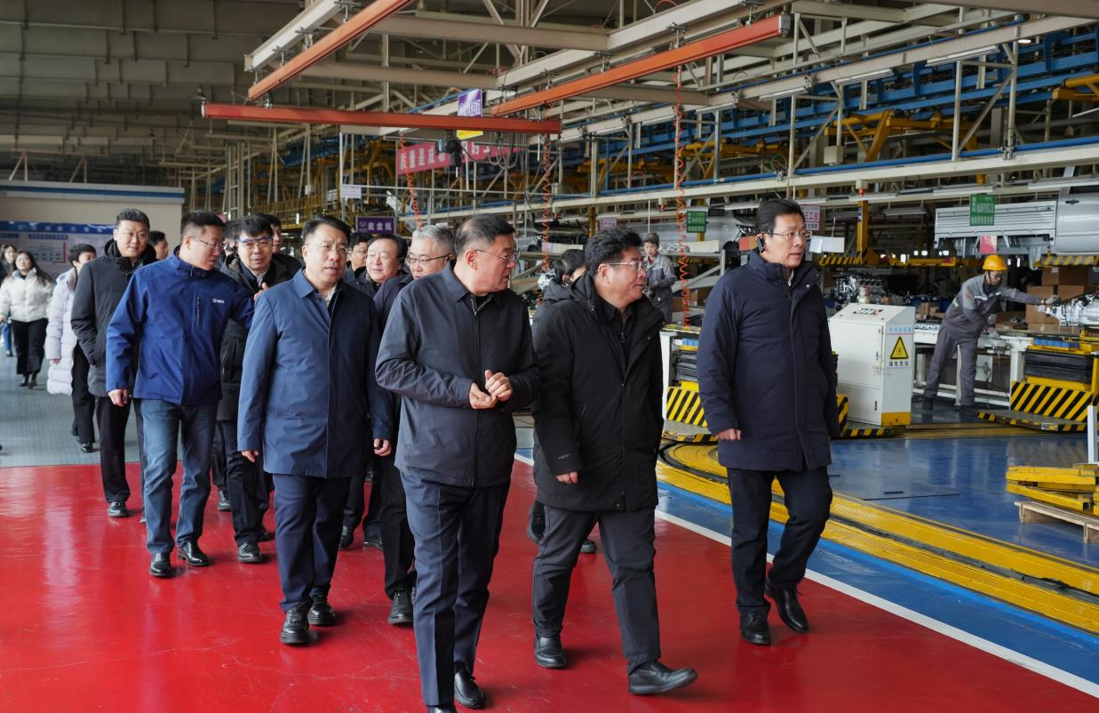 邯郸市党政代表团莅临365速发国际汽车科技集团参观调研
